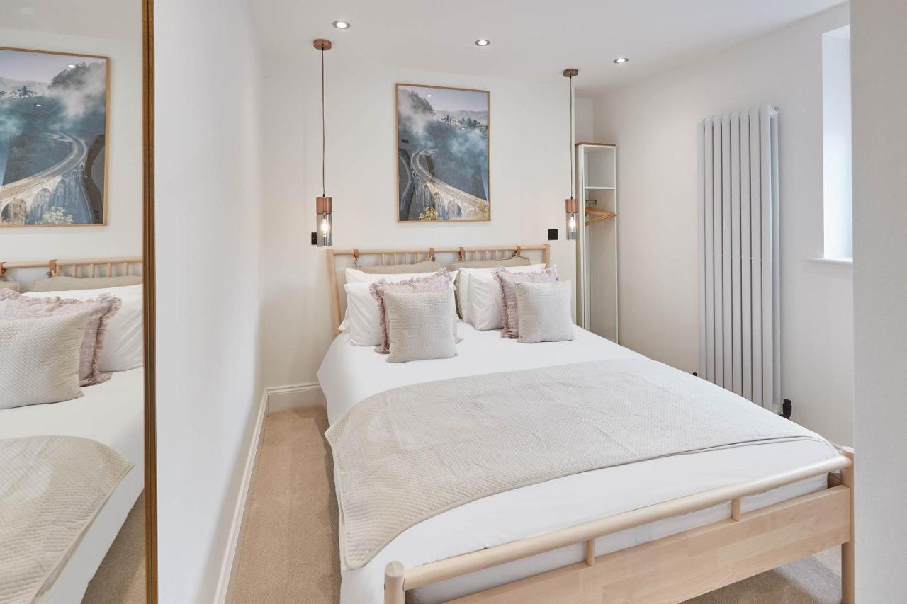 Host & Stay - Abbey Hus Уитби Екстериор снимка